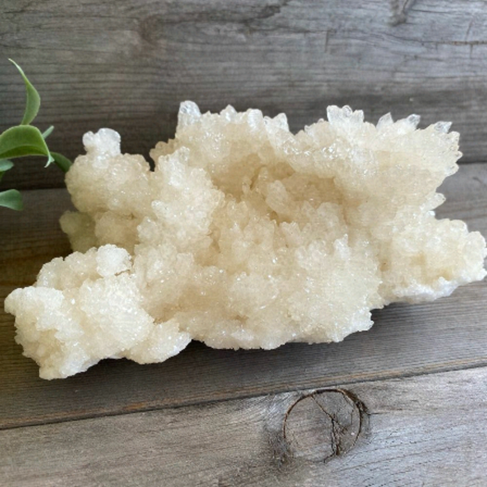 𝅺white Cave Calcite Cluster